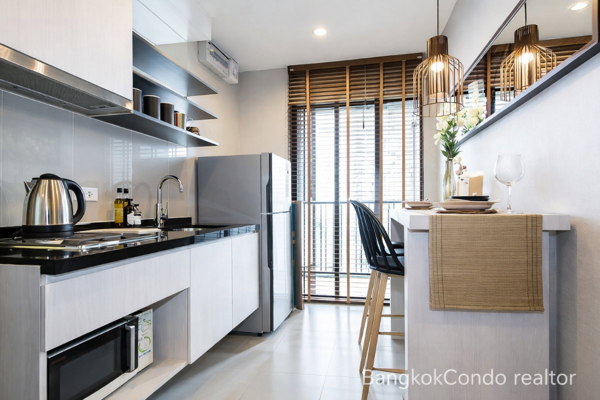 1-Bedroom Condo for Rent at The Base Park East Sukhumvit 77 (30 sqm) — On Nut BTS
