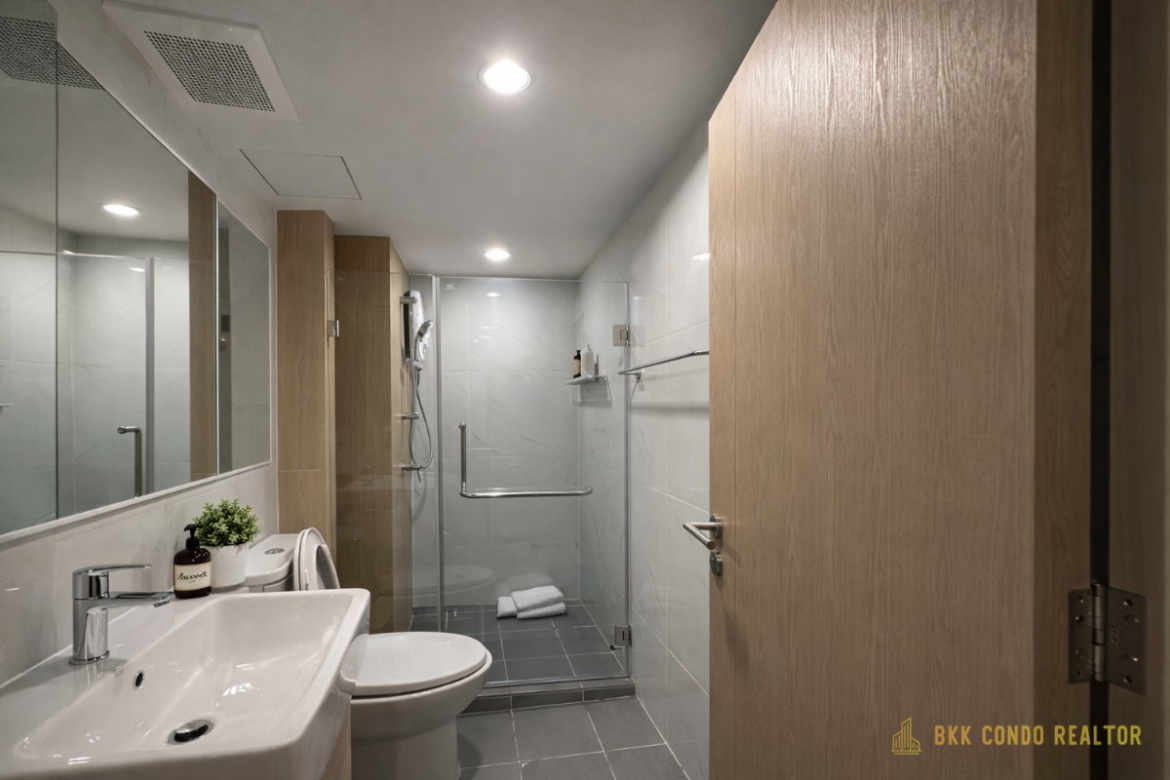 2-Bedroom Condo for Rent at The Excel Hideaway Sukhumvit 71 (60 sqm) — Phra Khanong BTS