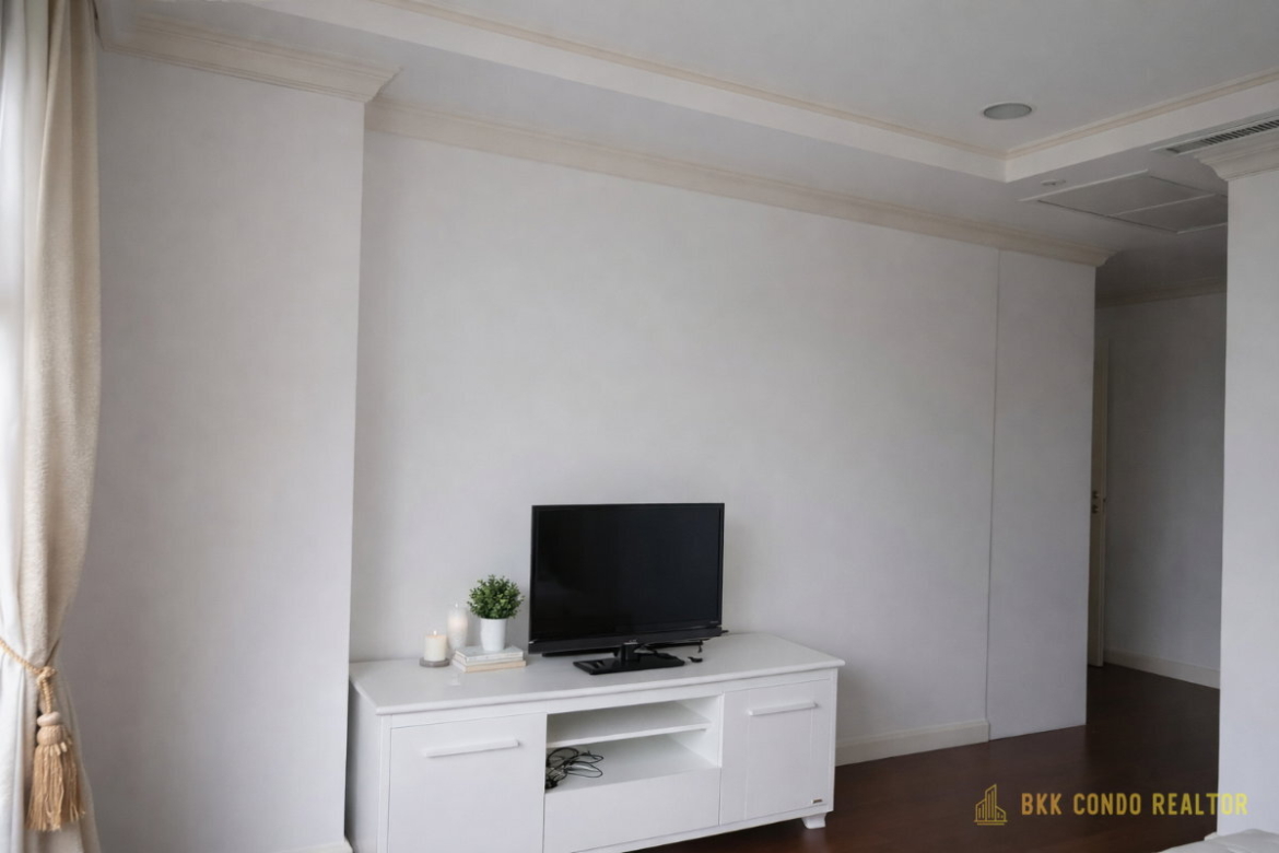 3-Bedroom Condo for Rent at La Vie En Rose Place (132 sqm) — Phrom Phong BTS