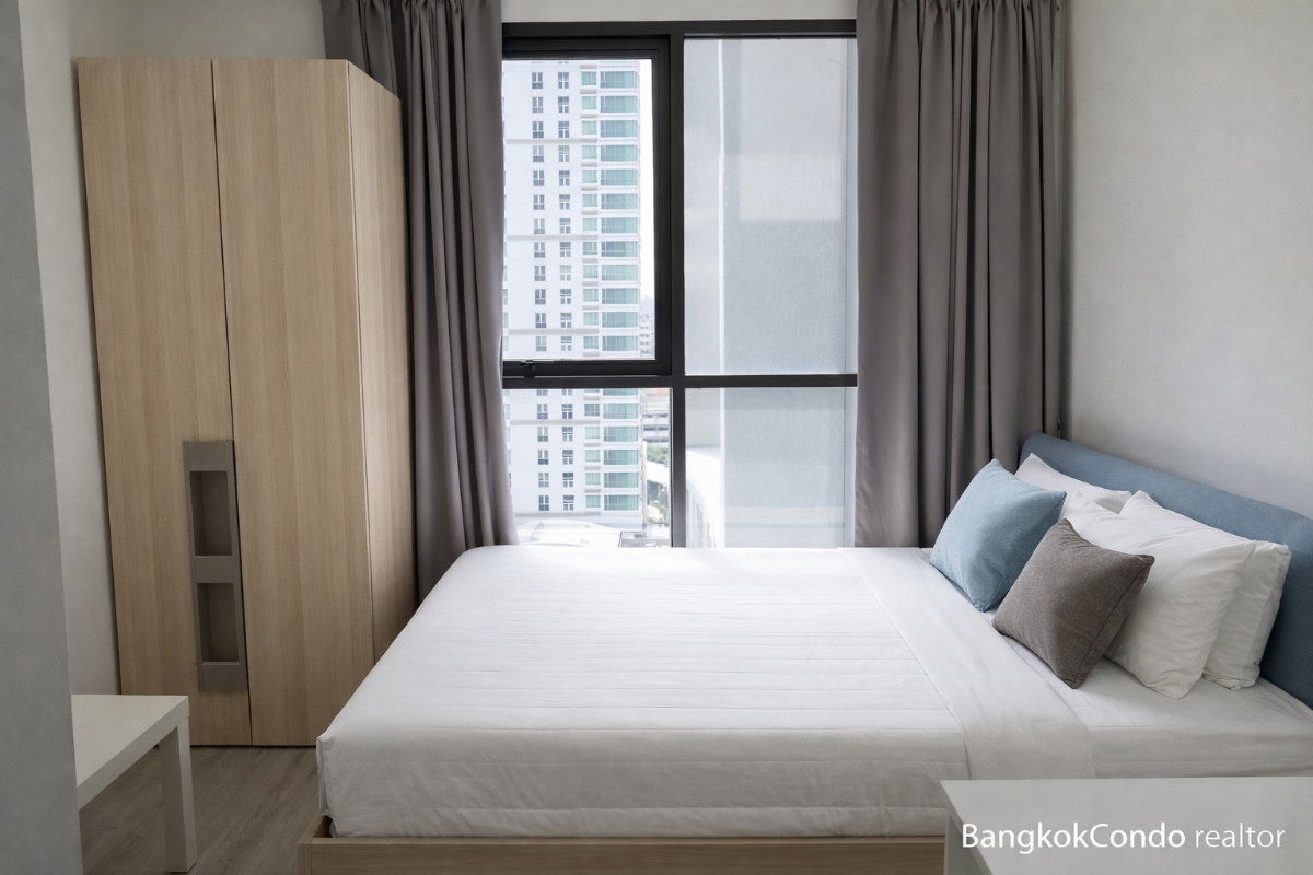 Studio Condo for Rent at IDEO Mobi Phayathai (22 sqm) — Phaya Thai BTS