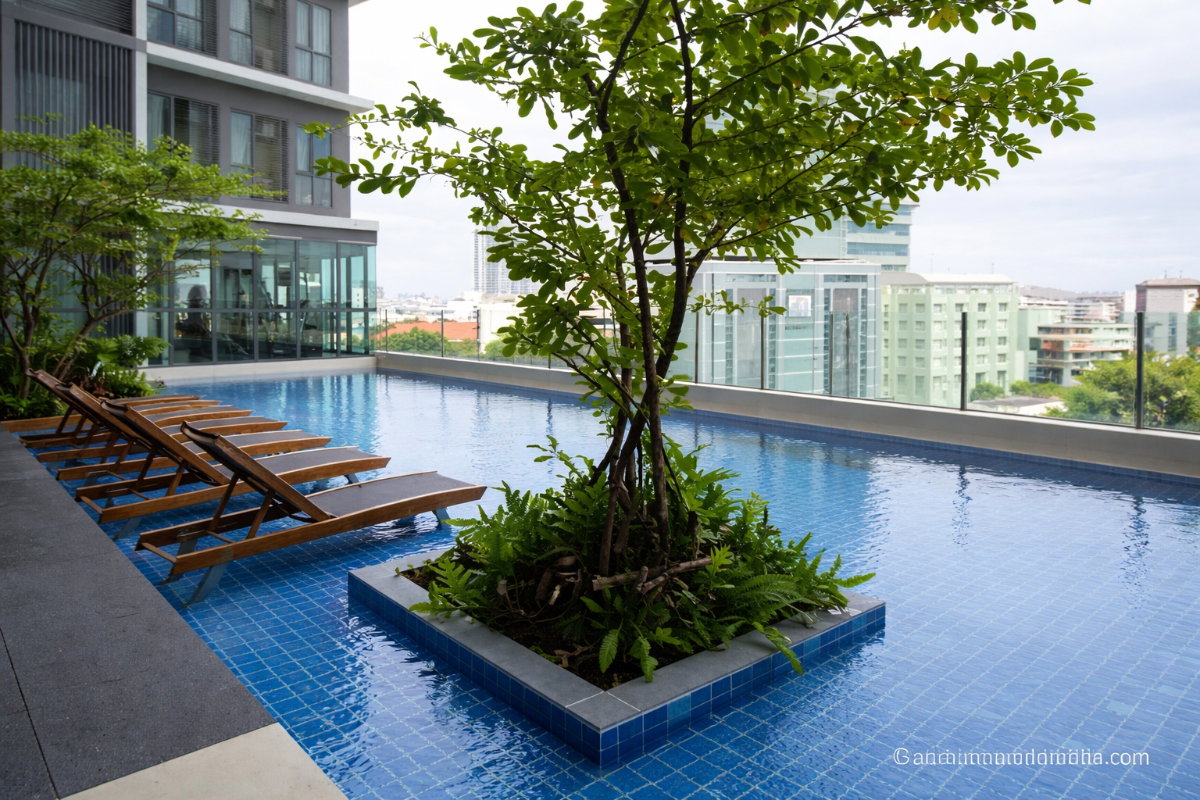 Studio Condo for Rent at IDEO Mobi Phayathai (22 sqm) — Phaya Thai BTS