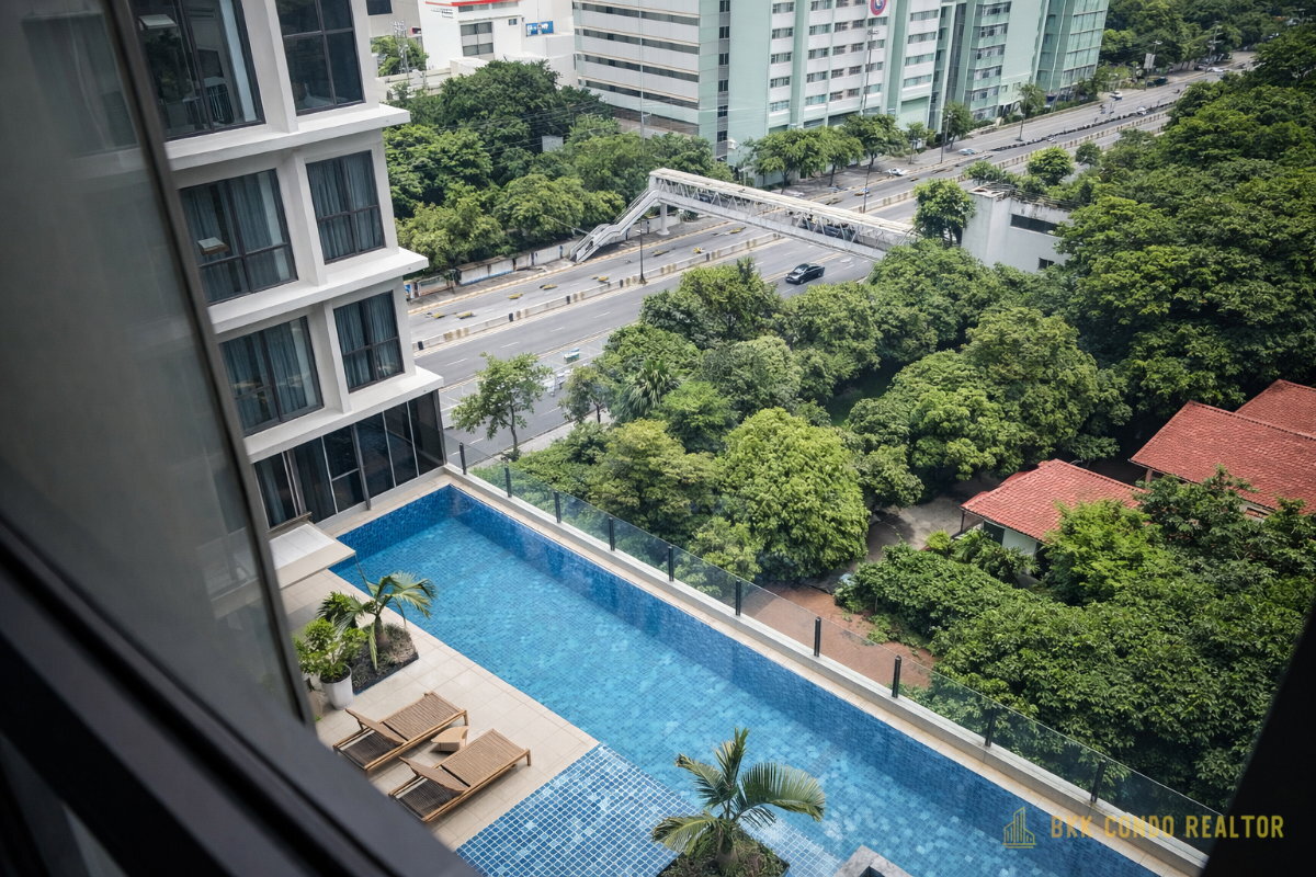 Studio Condo for Rent at IDEO Mobi Phayathai (22 sqm) — Phaya Thai BTS