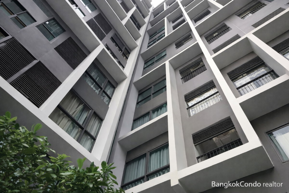 Studio Condo for Rent at IDEO Mobi Phayathai (22 sqm) — Phaya Thai BTS