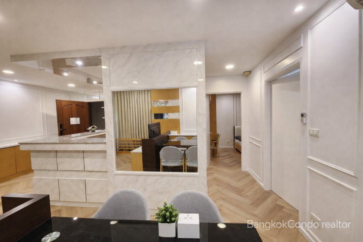 2-Bedroom Condo for Rent at Asoke Place (80 sqm) — Asoke BTS