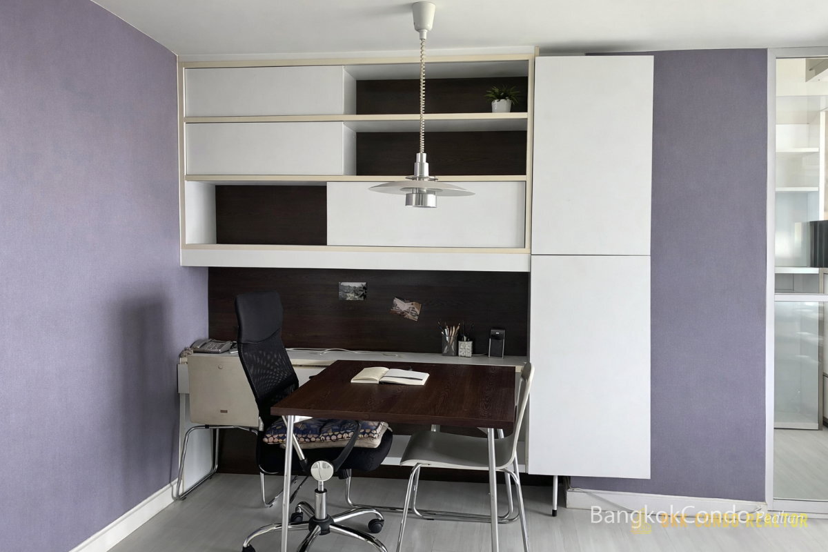 1-Bedroom Condo for Rent at The Room Sukhumvit 64 (43 sqm) — Bang Chak BTS