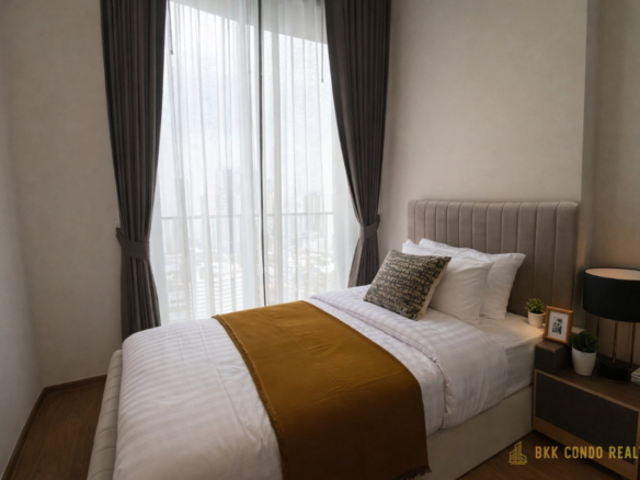 2-Bedroom Condo for Rent at Noble BE 33 (52 sqm) — Phrom Phong BTS