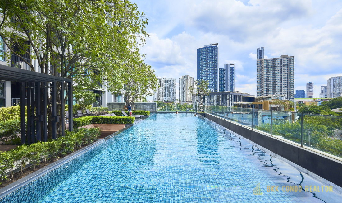 1-Bedroom Condo for Rent at The Base Park East Sukhumvit 77 (31 sqm) — On Nut BTS