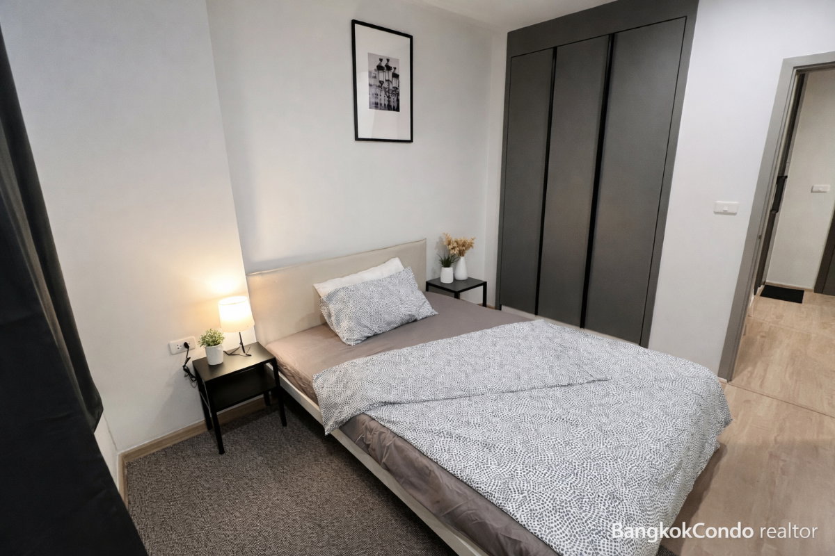 1-Bedroom Condo for Rent at Ideo New Rama 9 (32 sqm) — Rama 9 MRT