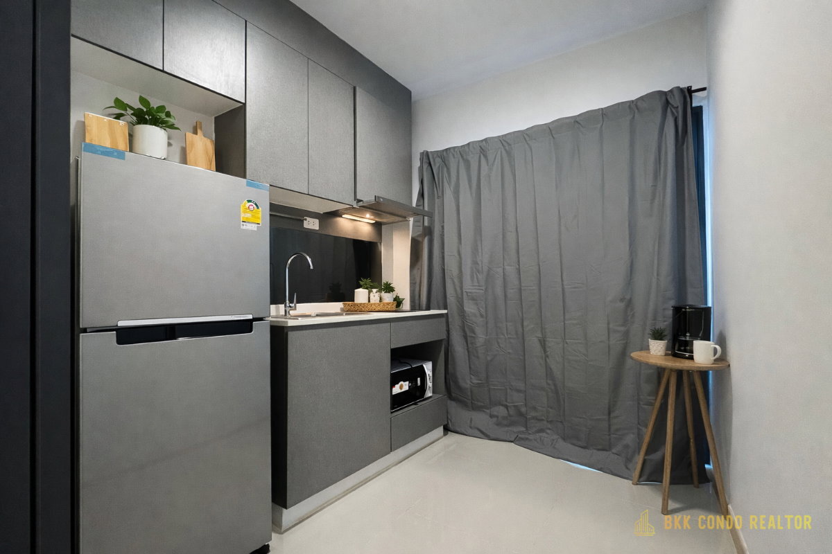 1-Bedroom Condo for Rent at Ideo New Rama 9 (32 sqm) — Rama 9 MRT
