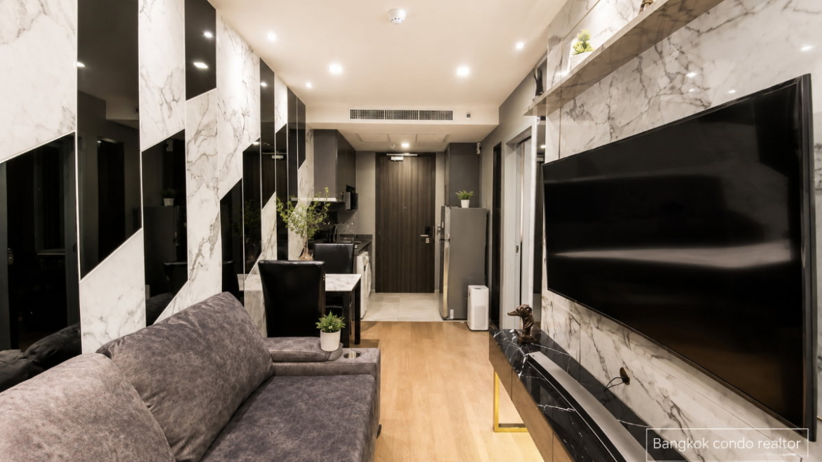 1-Bedroom Condo for Rent at Ashton Asoke (30 sqm) — Asoke BTS