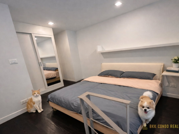Duplex 1-Bedroom Condo for Rent at IDEO Morph 38 (36 sqm) — Thonglor BTS