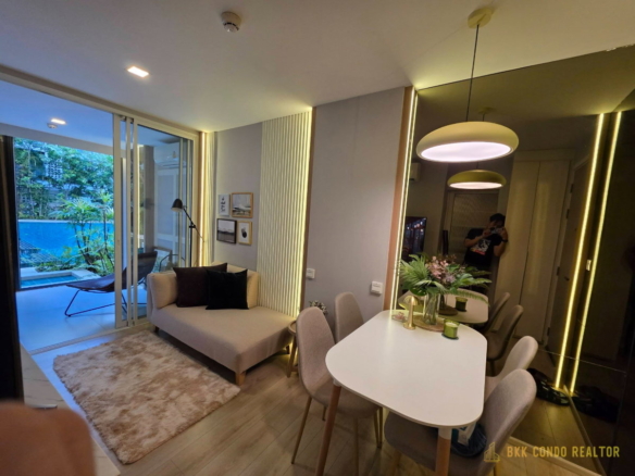 Pool Access 1-Bedroom Condo for Rent at Chambers On Nut Station (37 sqm) — On Nut BTS