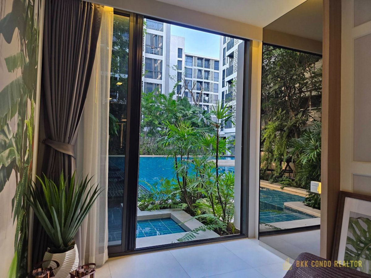Pool Access 1-Bedroom Condo for Rent at Chambers On Nut Station (37 sqm) — On Nut BTS