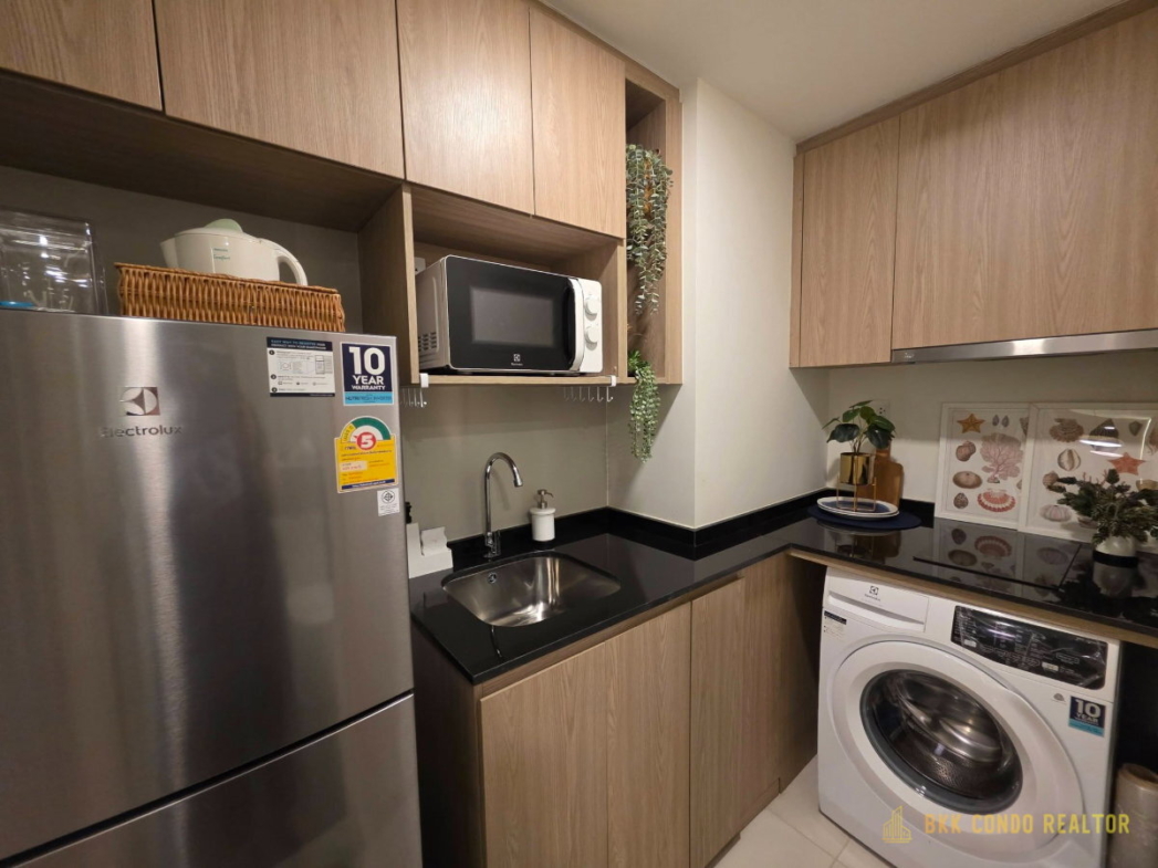 Pool Access 1-Bedroom Condo for Rent at Chambers On Nut Station (37 sqm) — On Nut BTS