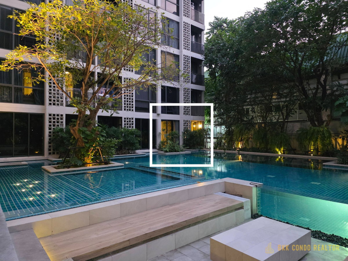 Pool Access 1-Bedroom Condo for Rent at Chambers On Nut Station (37 sqm) — On Nut BTS