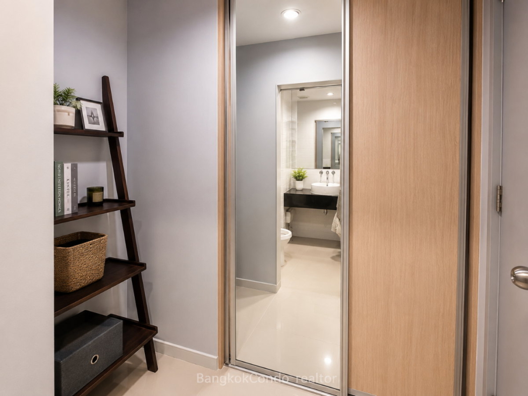 1-Bedroom Condo for Rent at IDEO Mix Sukhumvit 103 (30.5 sqm) — Udom Suk BTS