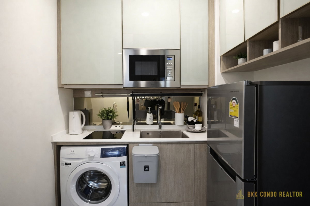 1-Bedroom Condo for Rent at Park Origin Phayathai (35 sqm) — Phaya Thai BTS