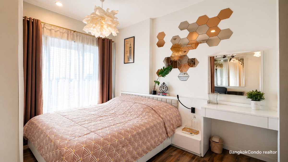 1-Bedroom Condo for Rent at WYNE Sukhumvit (35 sqm) — On Nut BTS