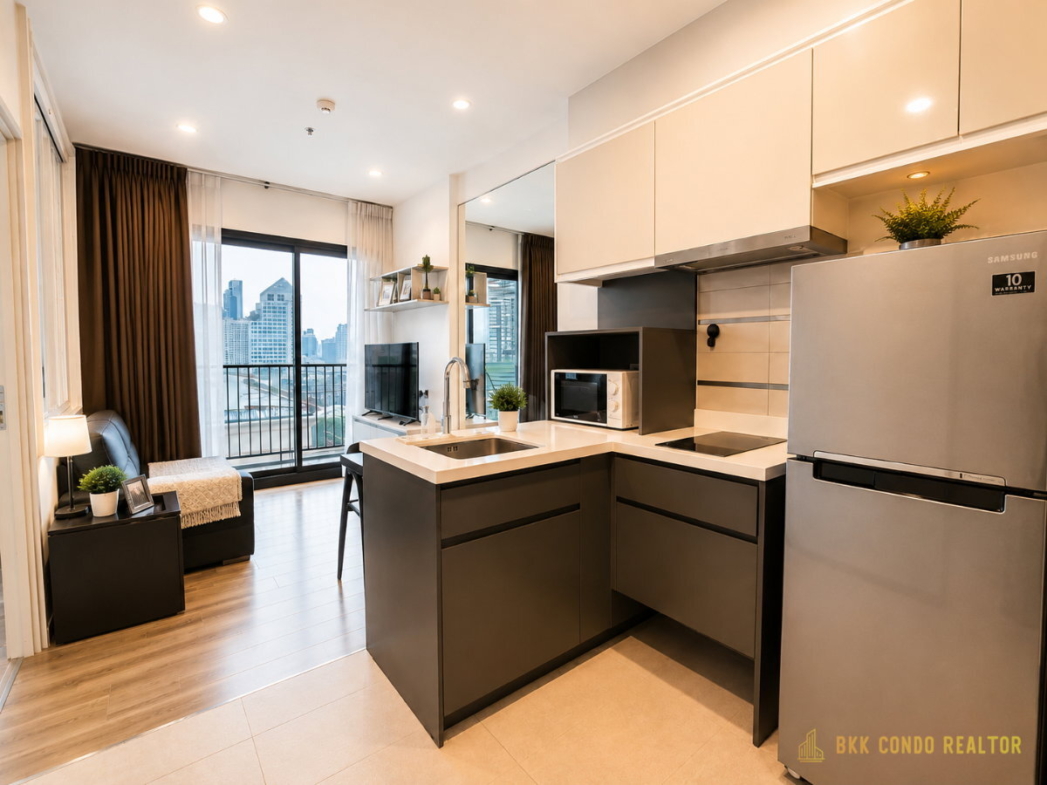 1-Bedroom Condo for Rent at WYNE Sukhumvit (29 sqm) — Phra Khanong BTS