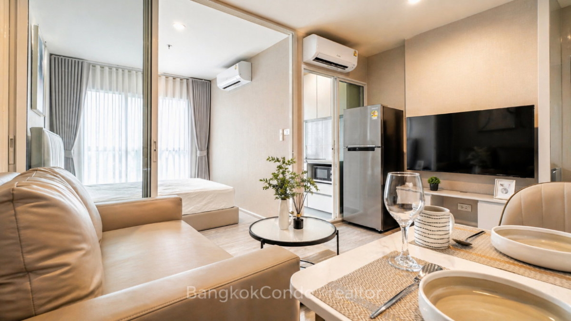 1-Bedroom Condo for Rent at Regent Home Bangna (28 sqm) — Bangna BTS