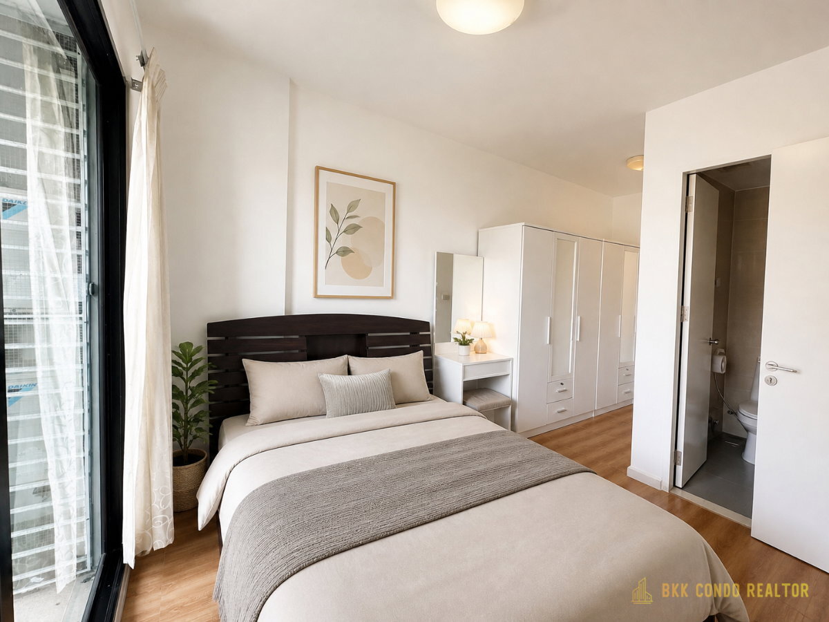 1-Bedroom Condo for Rent at The Sense Sukhumvit 68 (43 sqm) — Bang Chak BTS