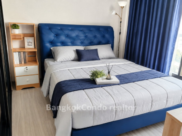1-Bedroom Condo for Rent at Life Sukhumvit 62 (35 sqm) — Bang Chak BTS