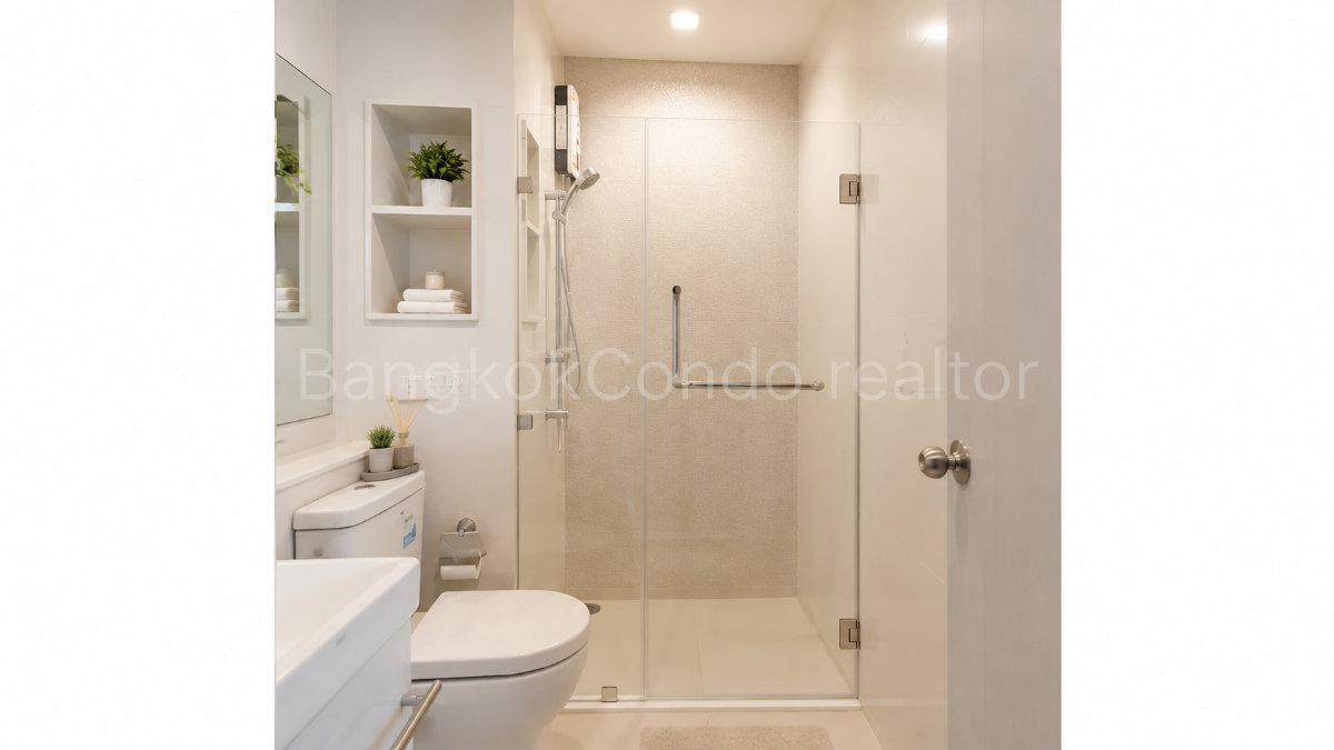 a09723-04 1-Bedroom Condo for Rent at Life Sukhumvit 62 (35 sqm) — Bang Chak BTS