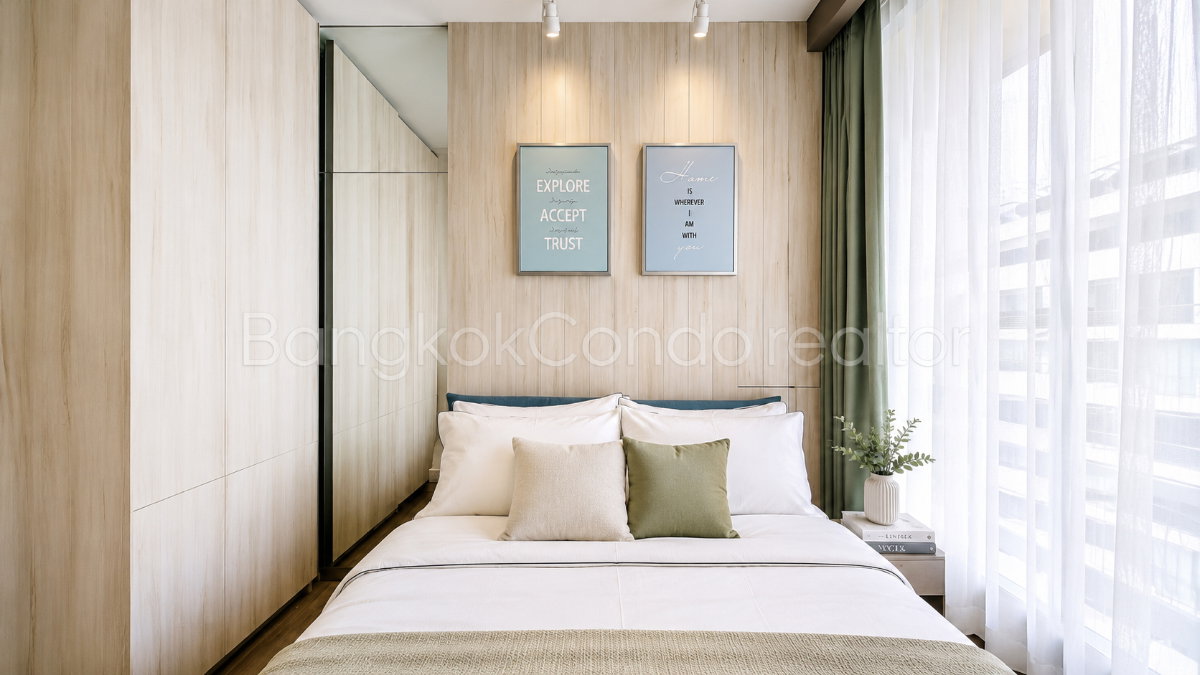 a09955-02 1-Bedroom Condo for Rent at The Lumpini 24 (26 sqm) — Phrom Phong BTS