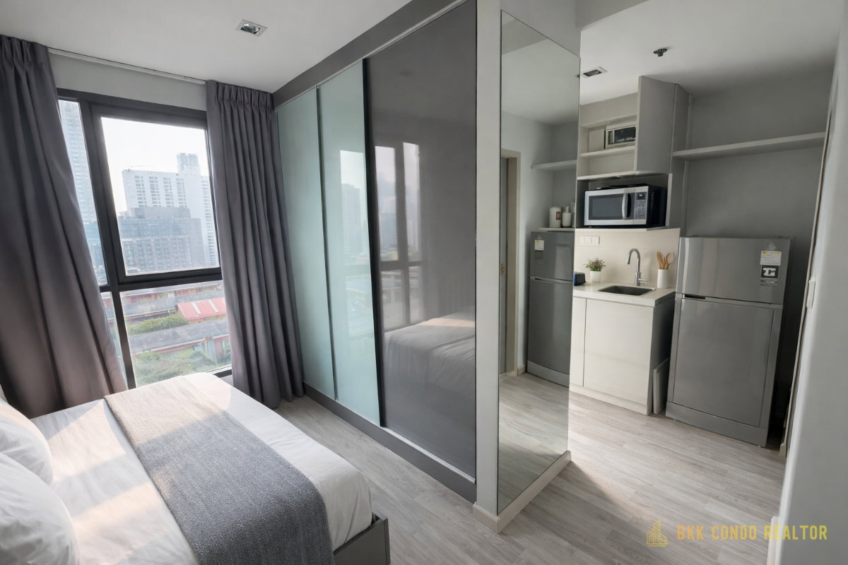 1-Bedroom Condo for Rent at IDEO Mobi Phayathai (22 sqm) — Phaya Thai BTS