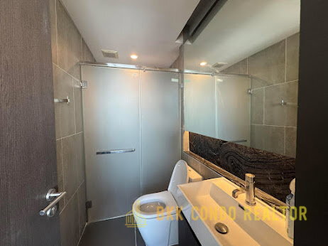 1-Bedroom Condo for Rent at The Lumpini 24 (30 sqm) — Phrom Phong BTS