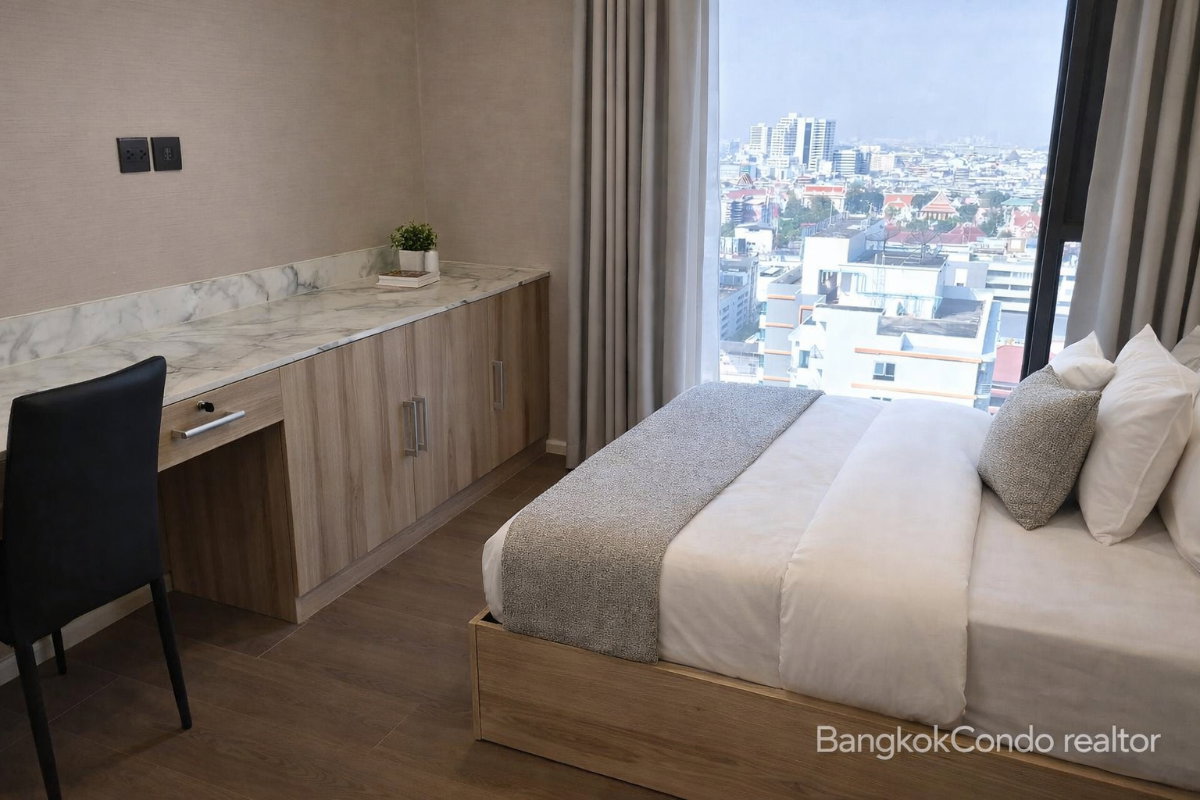 2-Bedroom Condo for Rent at Cooper Siam (50 sqm) — National Stadium BTS