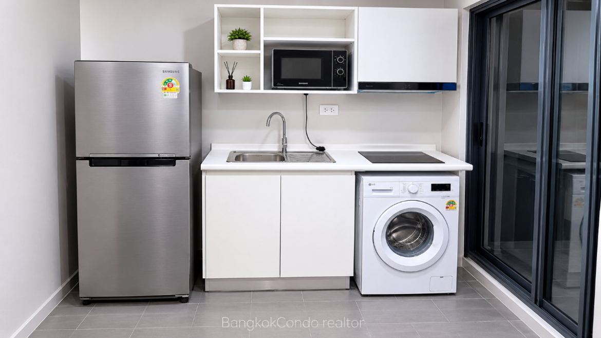 Studio Condo for Rent at Blue Sukhumvit 105 (25 sqm) — Bangna BTS