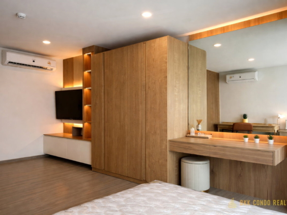1-Bedroom Condo for Rent at Aspire Sukhumvit – Rama 4 (31 sqm) — Phra Khanong BTS