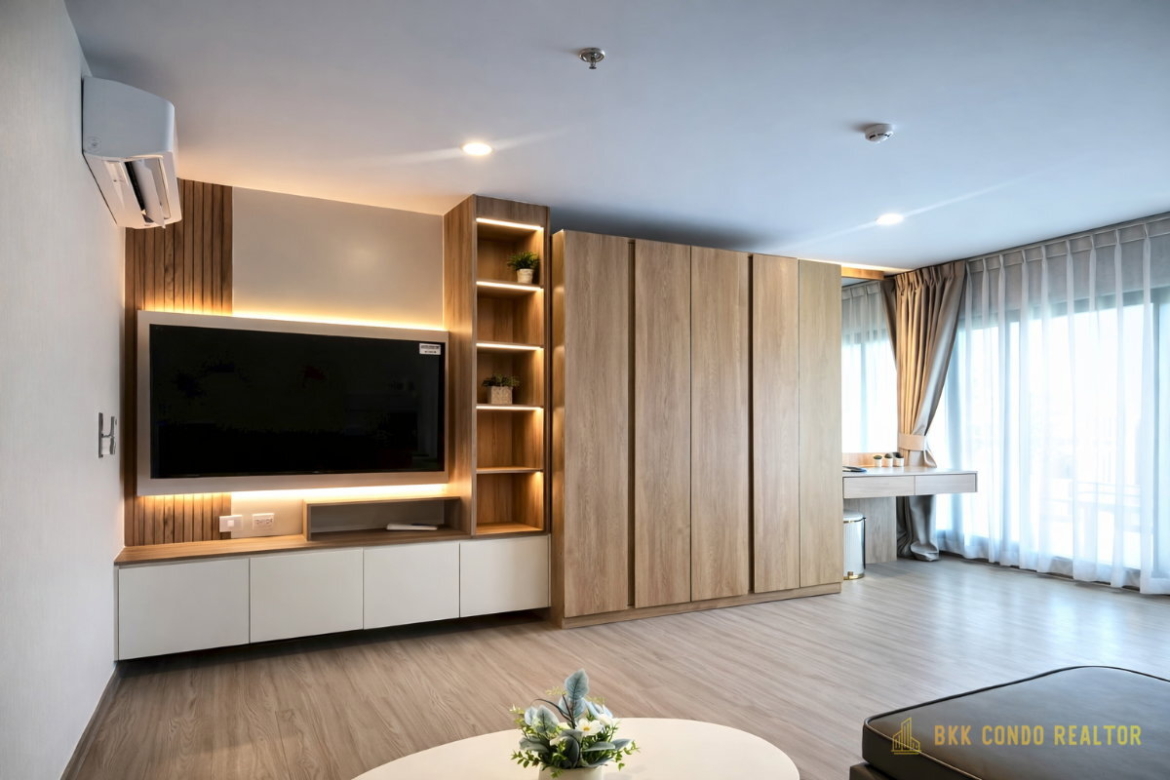 1-Bedroom Condo for Rent at Aspire Sukhumvit – Rama 4 (31 sqm) — Phra Khanong BTS