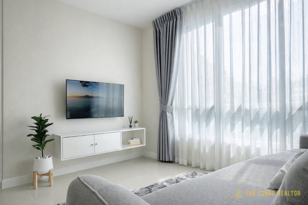 1-Bedroom Condo for Rent at The Sky Sukhumvit (35 sqm) — Udom Suk BTS