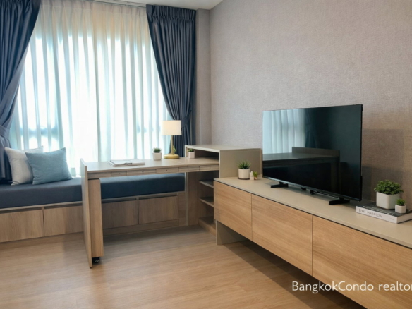 1-Bedroom Condo for Rent at Aspire Sukhumvit – Rama 4 (31.42 sqm) — Phra Khanong BTS