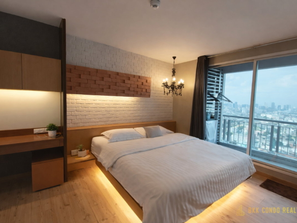 1-Bedroom Condo for Rent at Rhythm Ratchada (47 sqm) — Huai Khwang MRT
