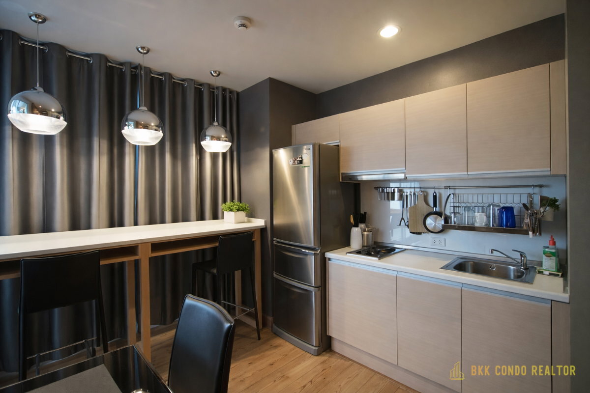 a10833-06 1-Bedroom Condo for Rent at Rhythm Ratchada (47 sqm) — Huai Khwang MRT