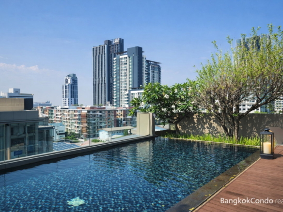 1-Bedroom Condo for Rent at Sari by Sansiri (35 sqm) — Bang Chak BTS