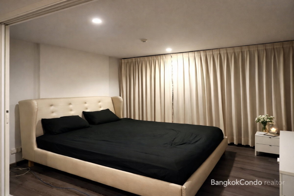 1-Bedroom Condo for Rent at Sari by Sansiri (35 sqm) — Bang Chak BTS