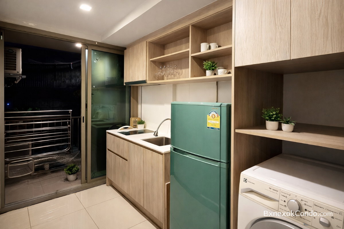 1-Bedroom Condo for Rent at Sari by Sansiri (35 sqm) — Bang Chak BTS