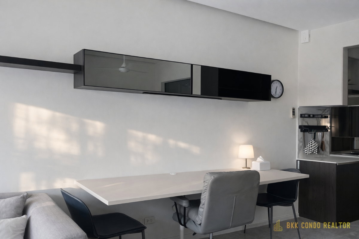 a10857-08 1-Bedroom Condo for Rent at Noble Solo (50 sqm) — Thonglor BTS