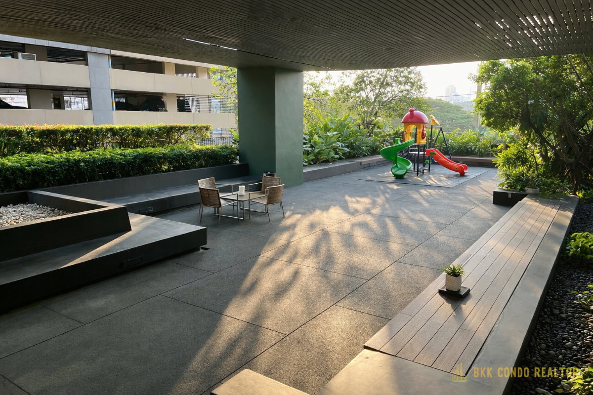 a10857-12 1-Bedroom Condo for Rent at Noble Solo (50 sqm) — Thonglor BTS