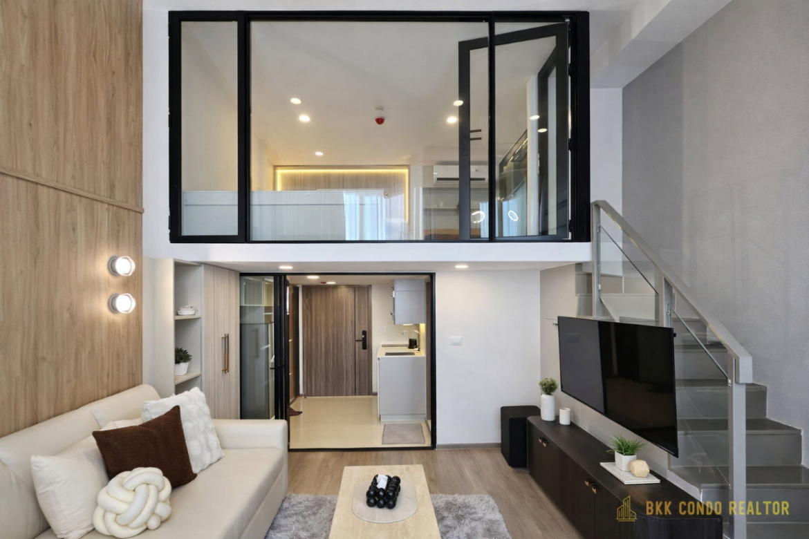 Duplex 1-Bedroom Condo for Rent at Knights Bridge Space Sukhumvit – Rama 4 (35 sqm) — Phra Khanong BTS