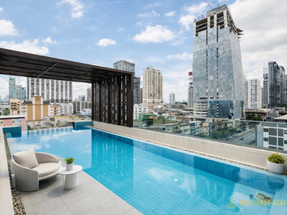 1-Bedroom Condo for Rent at Maestro 12 Ratchathewi (30 sqm) — Ratchathewi BTS