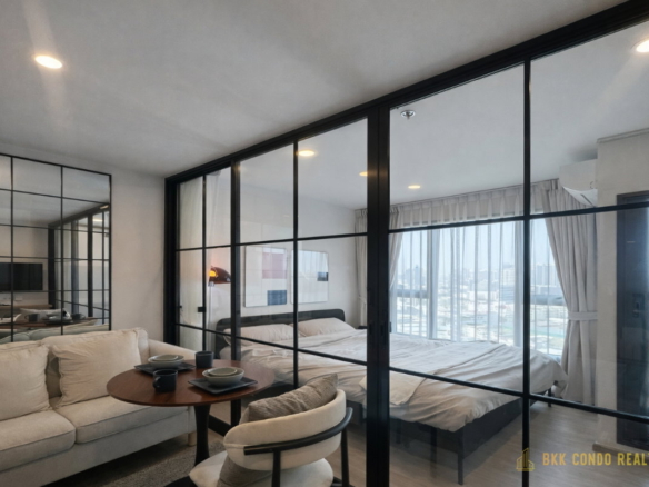 Studio Condo for Rent at Aspire Sukhumvit – Rama 4 (25 sqm) — Phra Khanong BTS