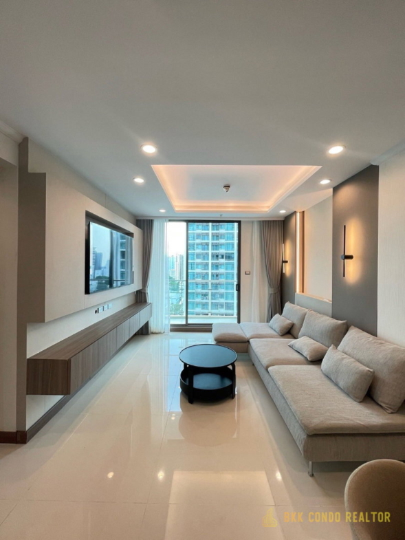 2-Bedroom Condo for Rent at Supalai Oriental Sukhumvit 39 (79 sqm) — Phrom Phong BTS