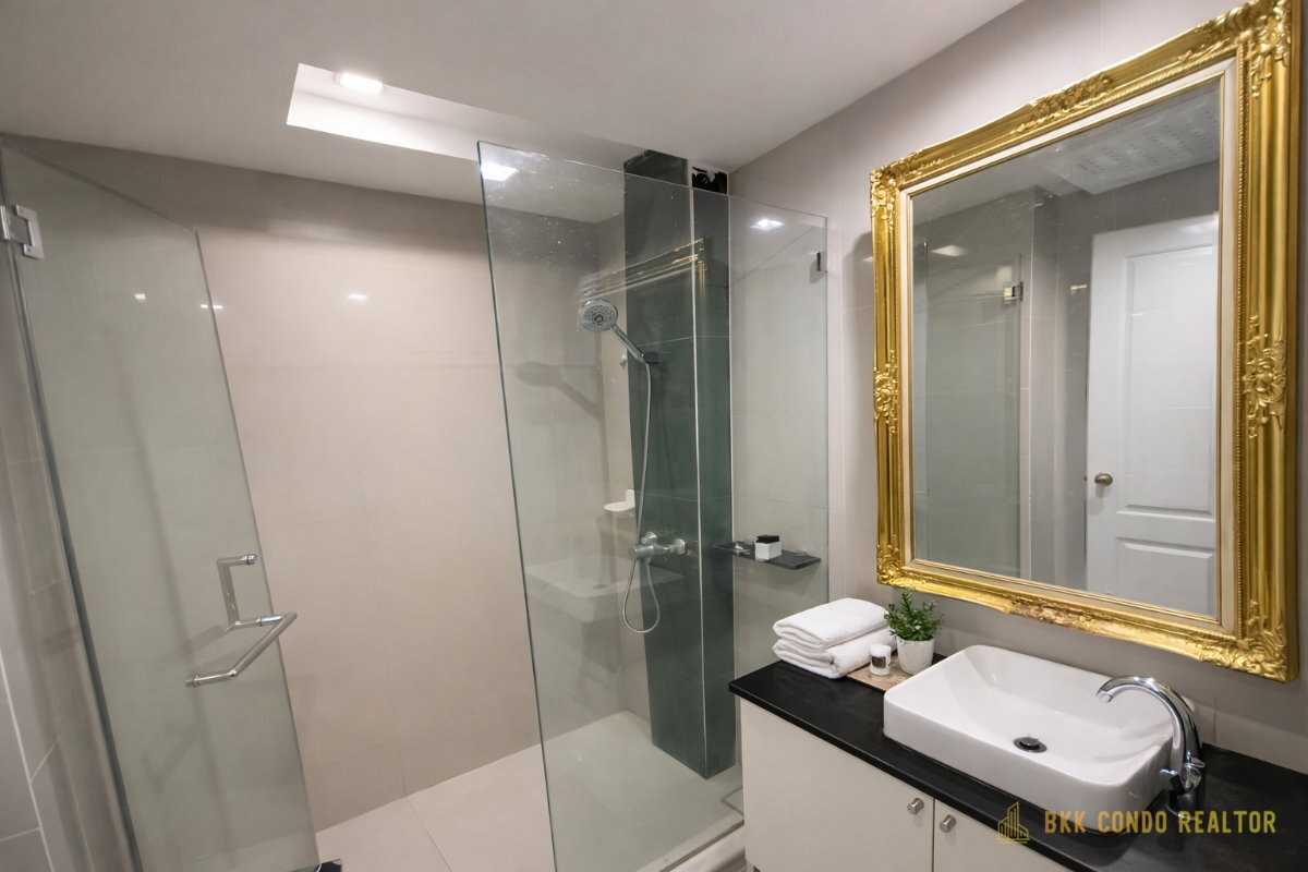 2-Bedroom Condo for Rent at The Next Garden Mix (58 sqm) — On Nut BTS