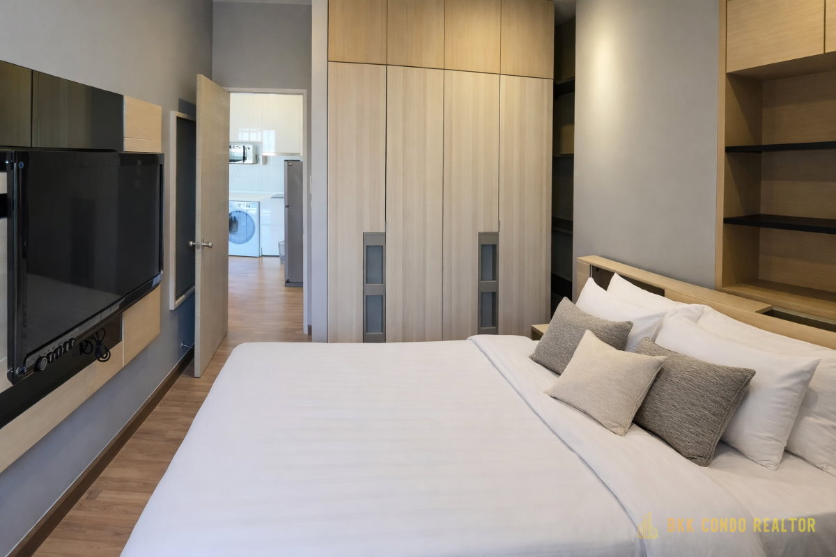 1-Bedroom Condo for Rent at The Coast Condominium (36.8 sqm) — Bangna BTS