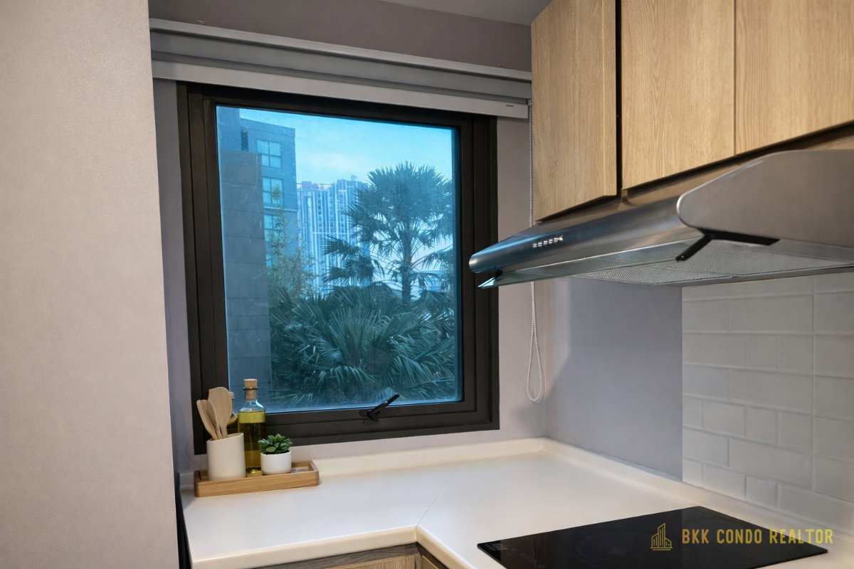 a10936-08 2-Bedroom Condo for Rent at The Excel Hideaway Sukhumvit 50 (48 sqm) — On Nut BTS